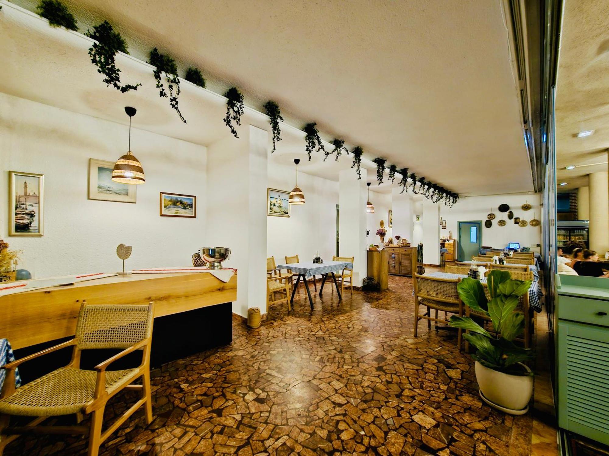 Hotel Carmen Eforie Nord Exterior foto
